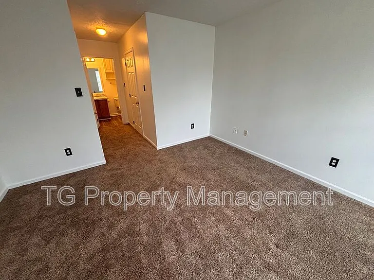 7952 118th St — Photo 17