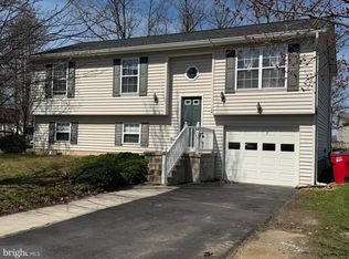 140 Thoreau Dr, Inwood, WV 25428