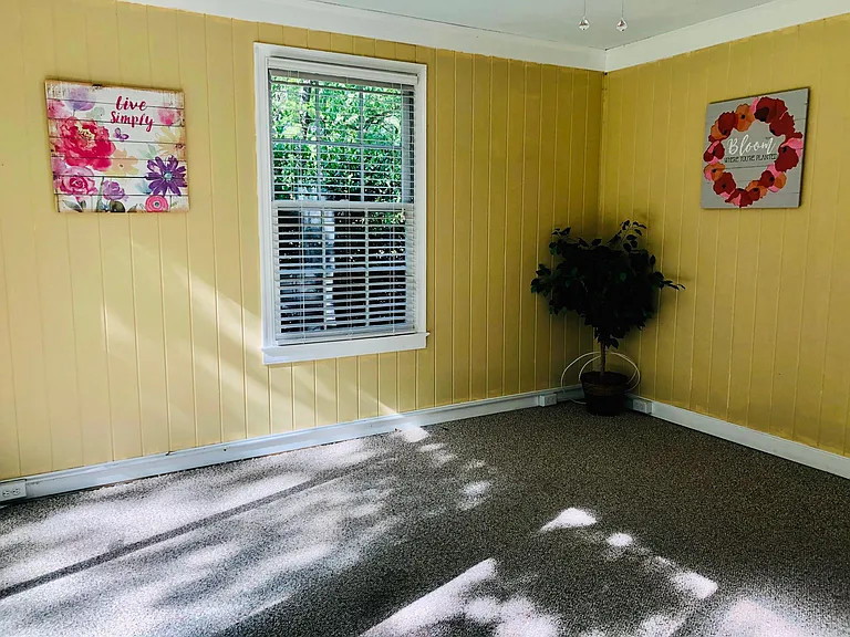 11901 Fairlington Ln — Photo 15