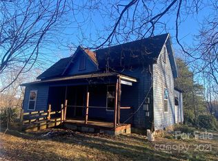 520 Foster Pl NW, Lenoir, NC 28645