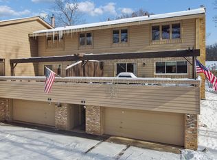 37 Birnamwood Dr, Burnsville, MN 55337