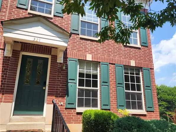 321 Heritage Commons Cir, O'Fallon, MO 63368