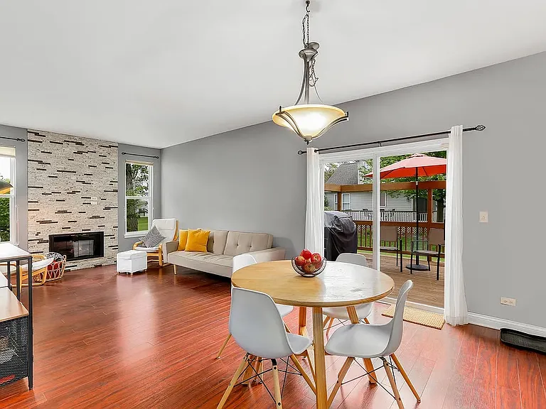 1254 Chicory Ln — Photo 3