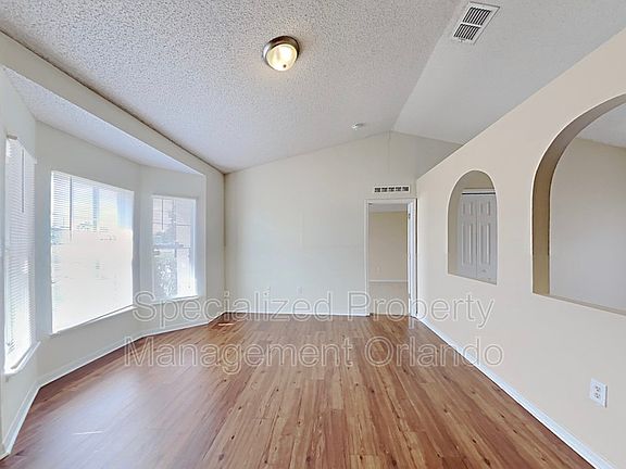 2nd image of 315 Salmon Ct