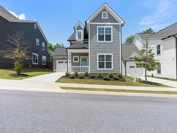 2nd image of 115 Lilia Hill Cir