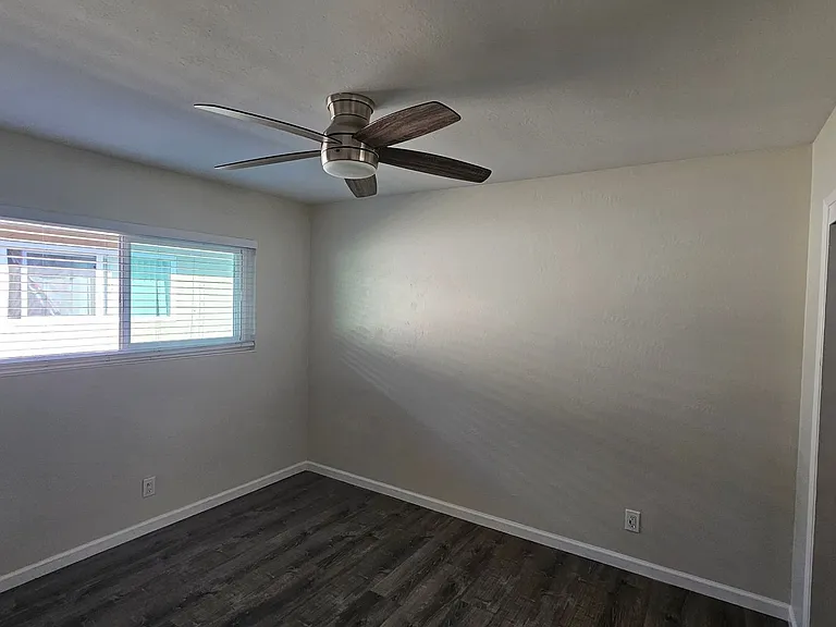 3381 Monroe St — Photo 20