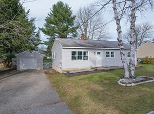 43 Dee St, Auburn, ME 04210