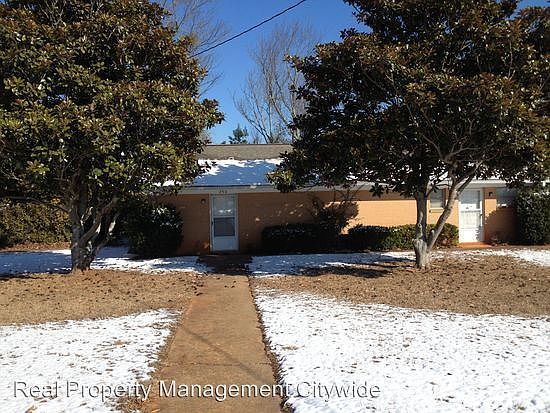 1st image of 250 N Hammond Dr