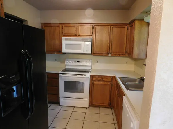 304 Joshua St, Denton, TX 76209