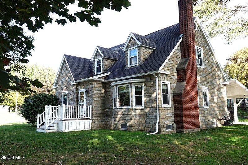 3rd image of 75 N Crystal Street