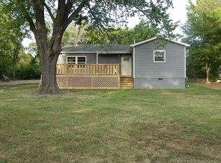 6424 S Highway 82, Locust Grove, OK 74352