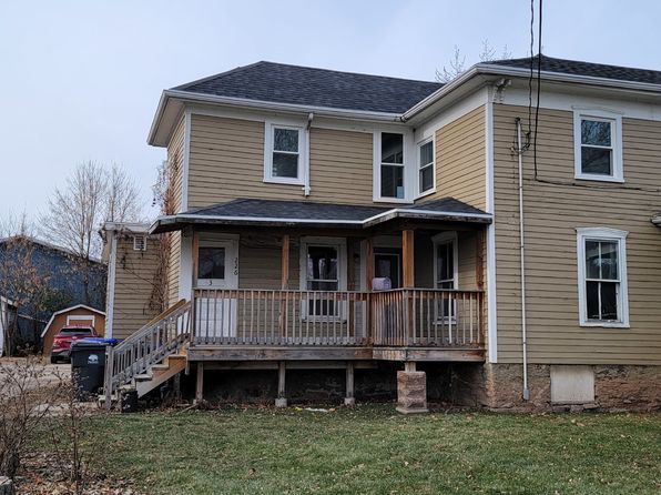 226 Center St #3
