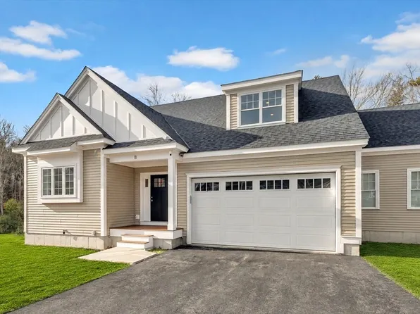 8 Weber Farm Rd #8, Wrentham, MA 02093