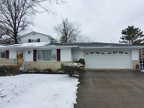 3rd image of 2625 E Tillman Rd