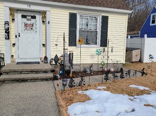 15 Gardners Ln, Ansonia, CT 06401