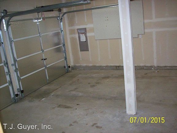 4th image of 2572 Kristine Ct