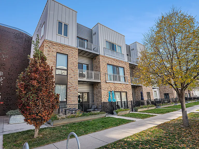 2550 Lawrence St #303 — Photo 18