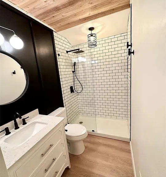 124 Allen St — Photo 7
