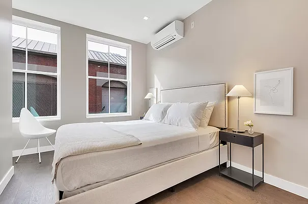 Rented by Applied Property Management | media 13