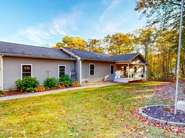 677 Old Greene Road, Lewiston, ME 04240