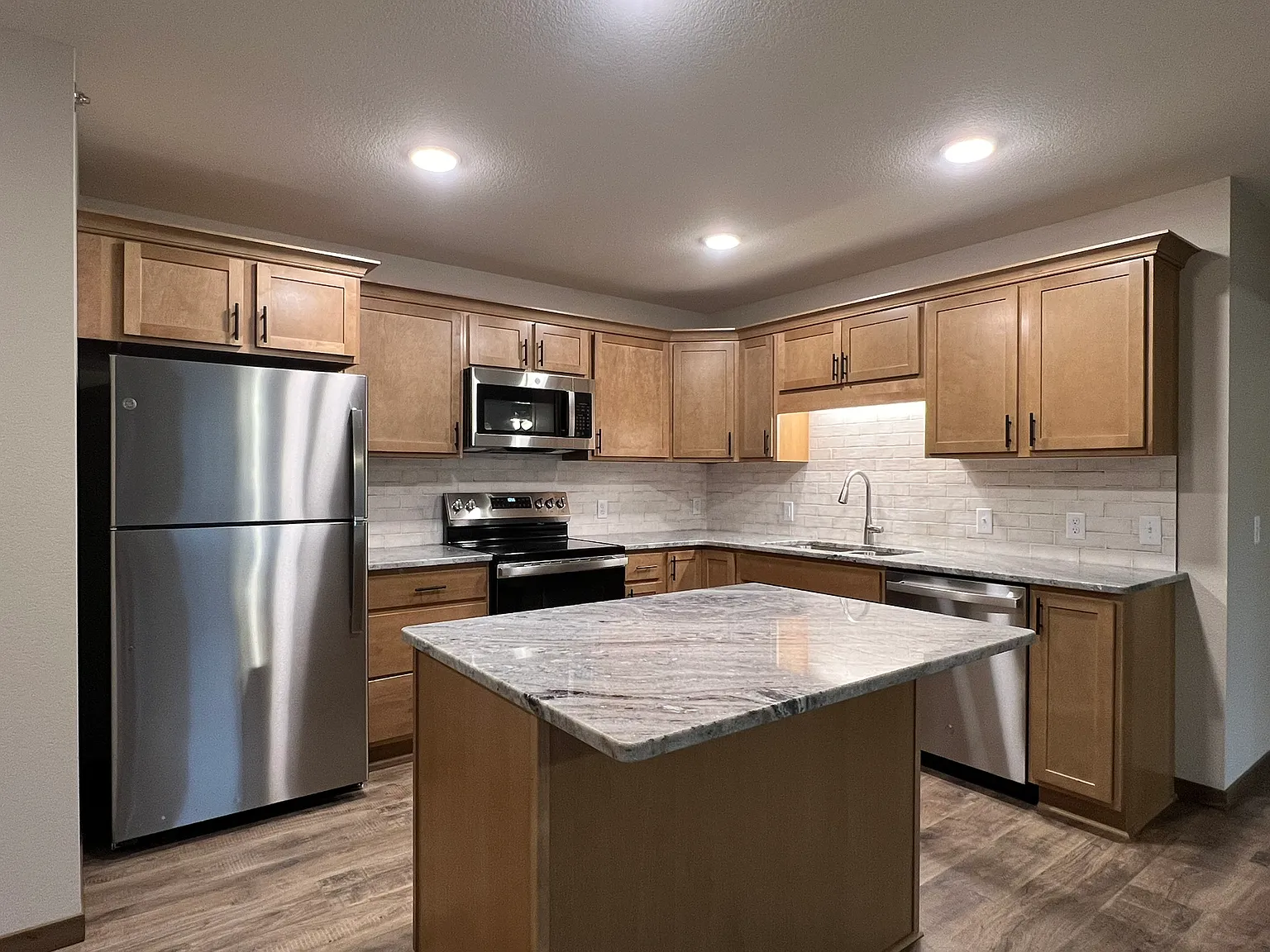 4863 Woodland Park Drive - 3 — Photo 3