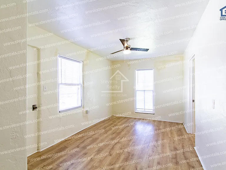 1308 NW Williams Ave — Photo 17
