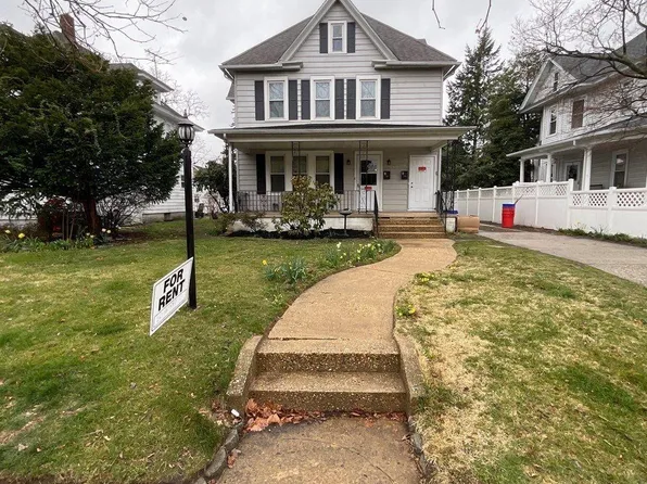 648 Beacon Ave, Paulsboro, NJ 08066