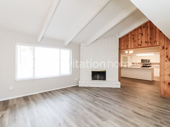 3rd image of 4210 W Lupine Ave