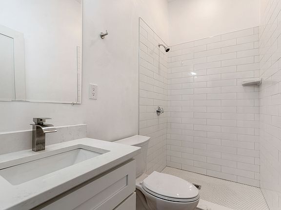 5th image of 120 Regent St #3