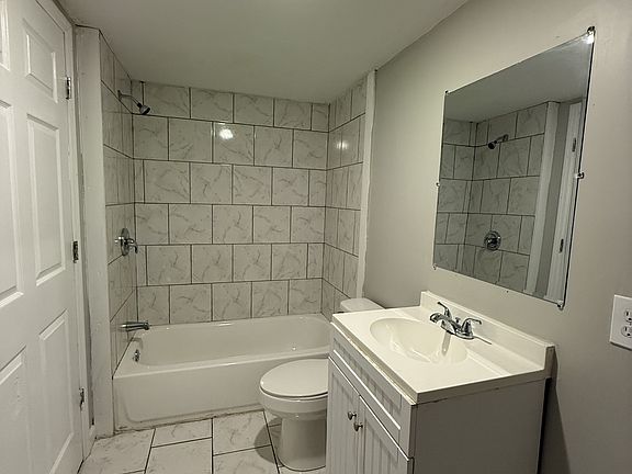 5th image of 5317 Adams Ave
