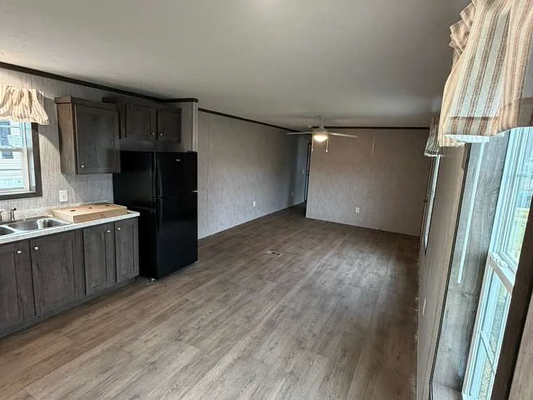 Kitchen Dinette