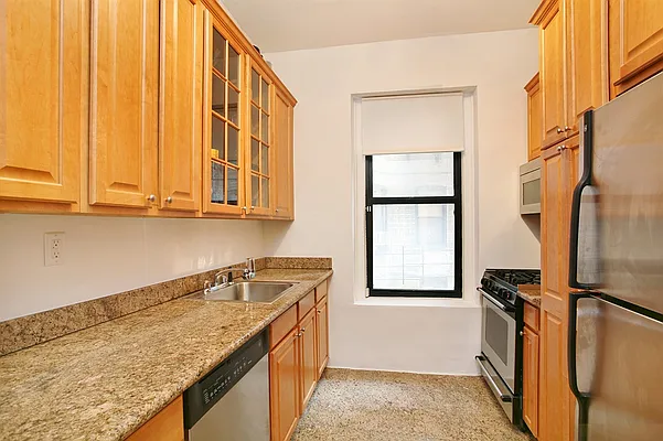 Sold by Corcoran | media 12