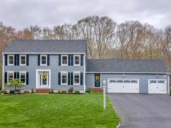 13 Howe St, Medway, MA 02053