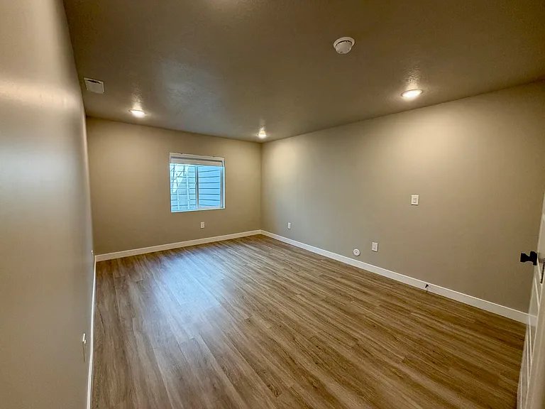 3815 W Safflower Dr — Photo 3