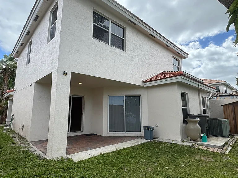 6457 Adriatic Way — Photo 27