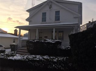 14 Hazard St, Coventry, RI 02816