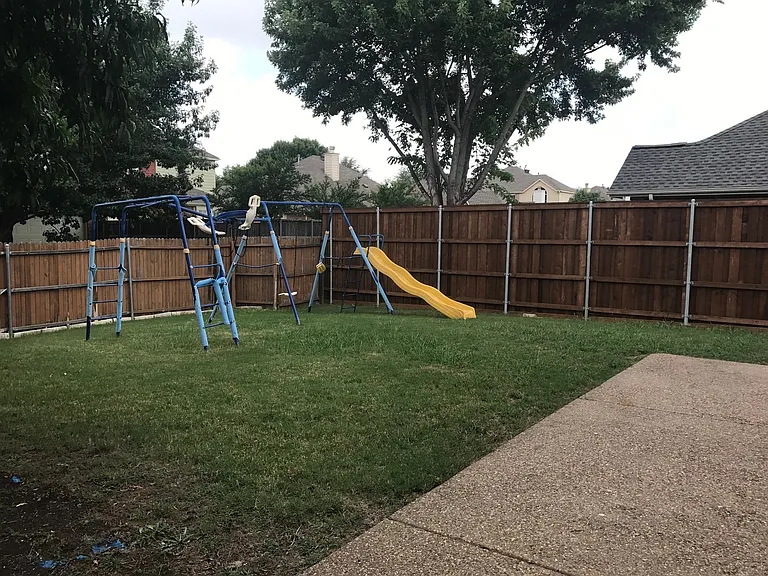7901 Constitution Dr — Photo 13