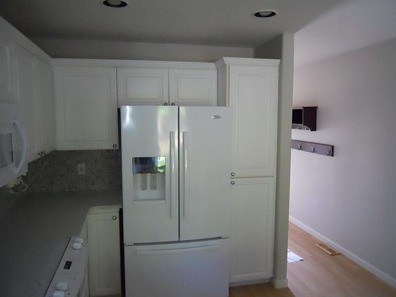5th image of 1474 NE Glen Ellen Dr