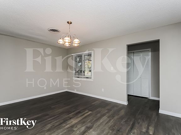 4th image of 881 Park Manor Dr