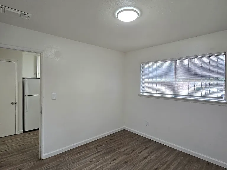 221 E Tuolumne St #221 — Photo 15