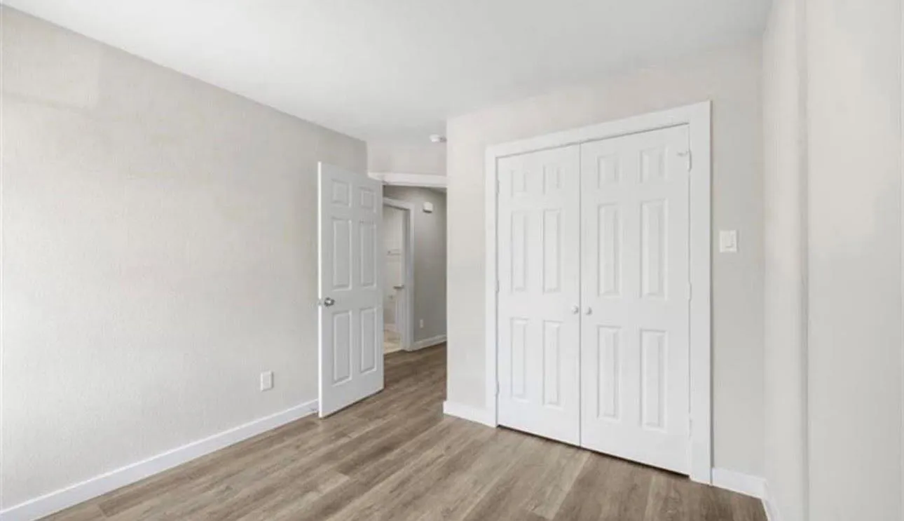 3 bed, 2.5 bath, $1,775 — Photo 3
