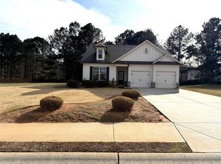 113 Candler Park Dr, Winder, GA 30680