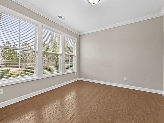 5th image of 4832 Miller Ridge Blvd