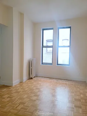 Rented by City Connections Realty | media 9