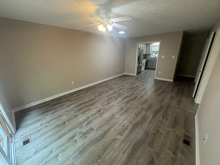 17 Tree Canopy Ln — Photo 26