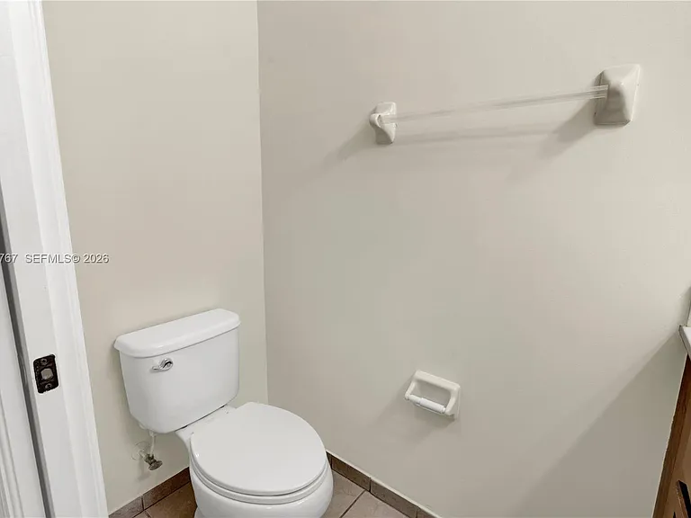 8620 NW 97th Ave #213 — Photo 10