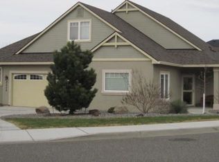 3558 Nottingham Dr, Richland, WA 99352