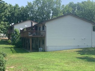 11020 Trail West Rd, Bloomington, MN 55437