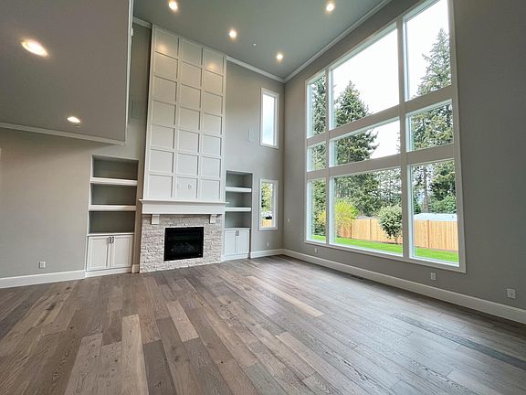 4th image of 1618 150th Ave SE