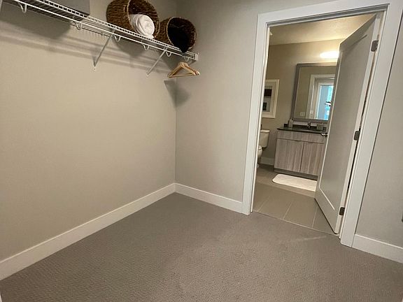5th image of 3105 California St #222